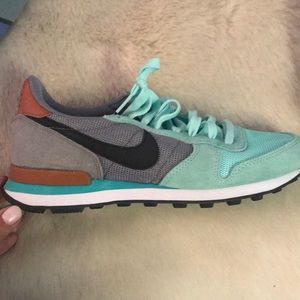 Nike Lifestyle Sneakers